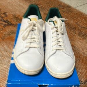 Mens Leather white Stan Smith sneakers